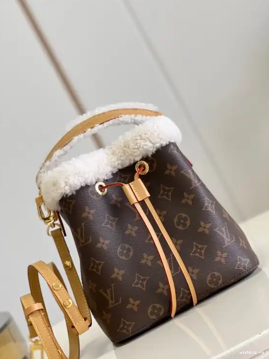WIS BB LOUIS VUITTON NÉONOÉ 0505